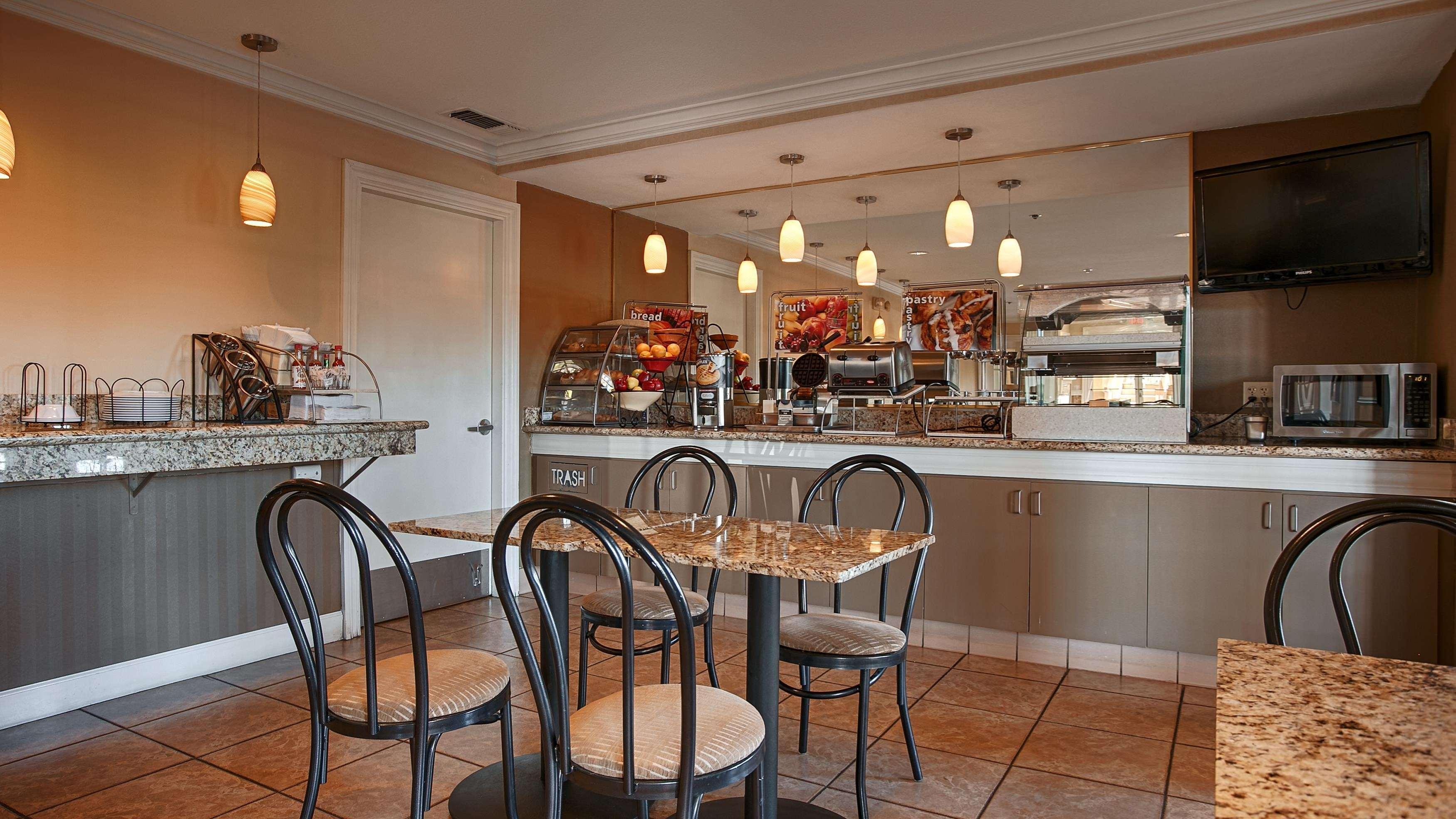 Best Western Yuba City Inn Екстериор снимка