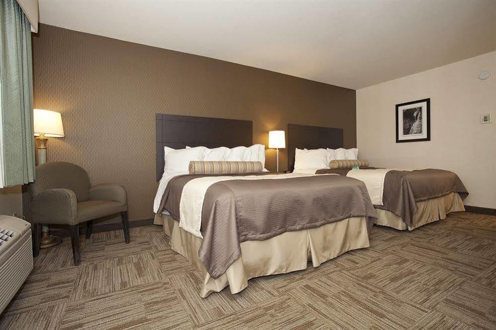 Best Western Yuba City Inn Екстериор снимка